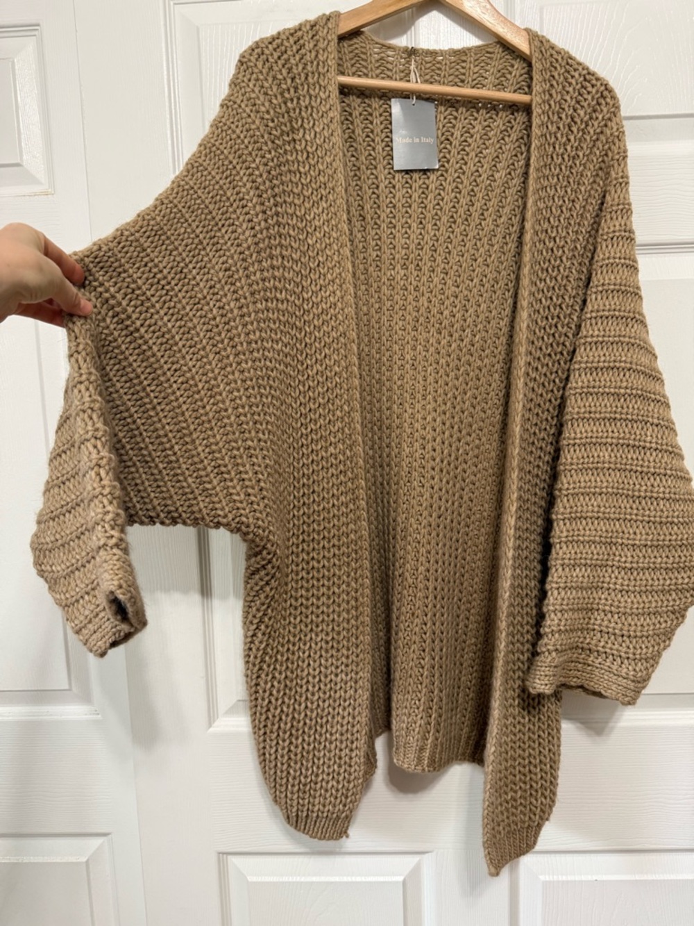 Beautiful Chunky Knit Open Front Cardigan - Camel made in Italy brand new +tag